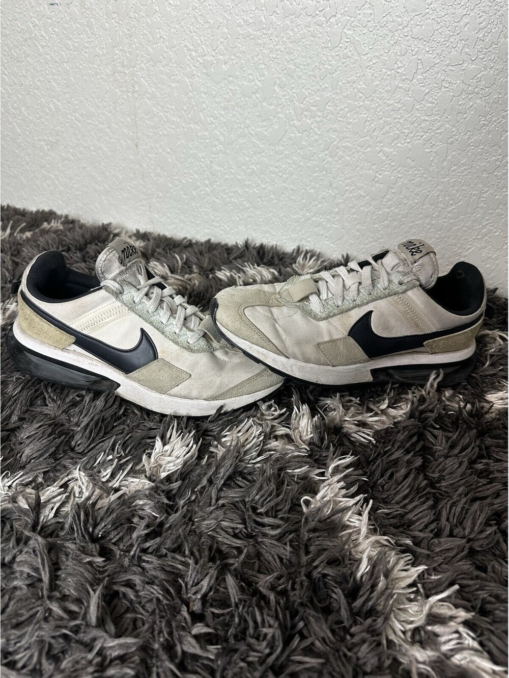 Size 8.5 - Nike Air Max Pre-Day LX Light Bone